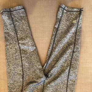 Victoria crop leggings